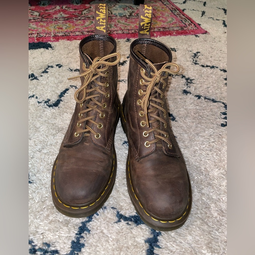 Dr. Marten’s Crazy Horse 1460 women’s 10